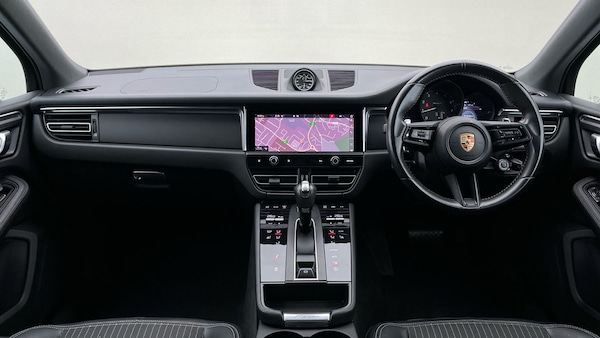 Used Porsche Macan 2023 for sale - 75729954: Photo 12