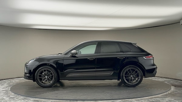 Used Porsche Macan 2023 for sale - 75729954: Photo 15