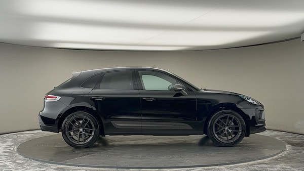 Used Porsche Macan 2023 for sale - 75729954: Photo 16
