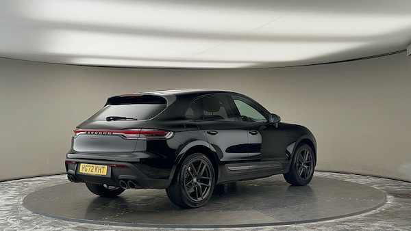 Used Porsche Macan 2023 for sale - 75729954: Photo 21