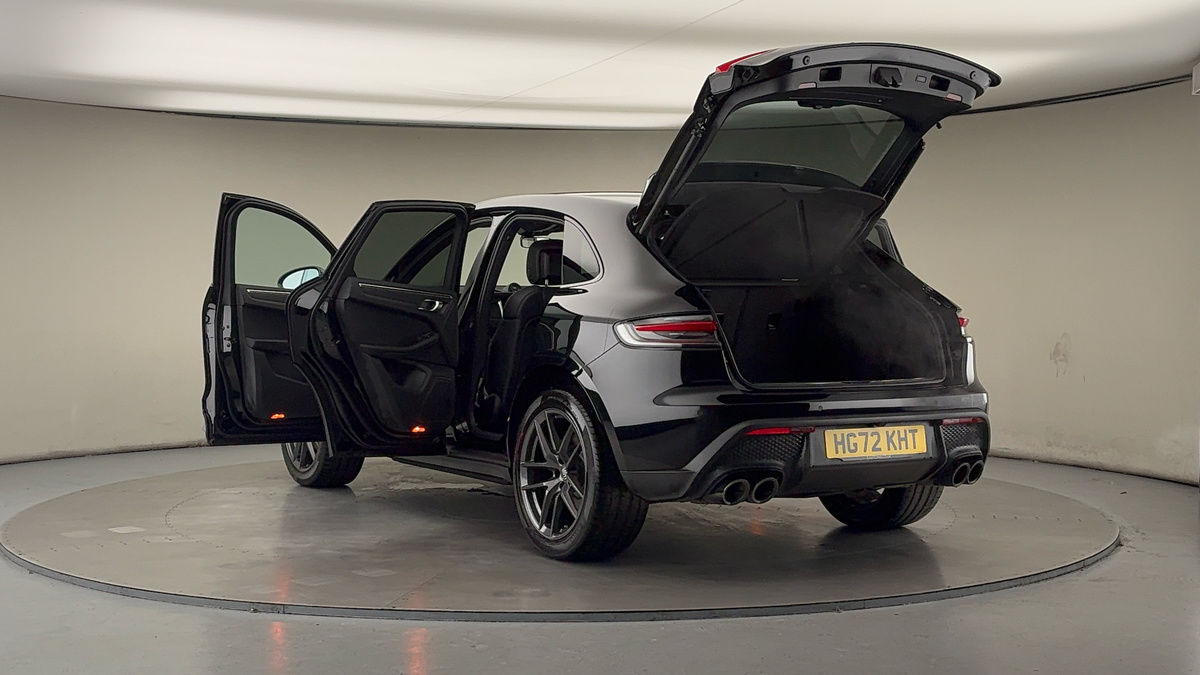 Used Porsche Macan 2023 for sale - 75729954: Photo 23