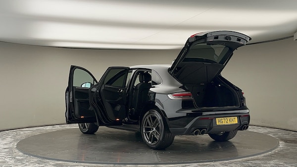Used Porsche Macan 2023 for sale - 75729954: Photo 23
