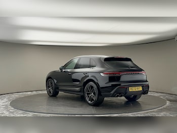 Used Porsche Macan 2023 for sale - 75729954: Photo