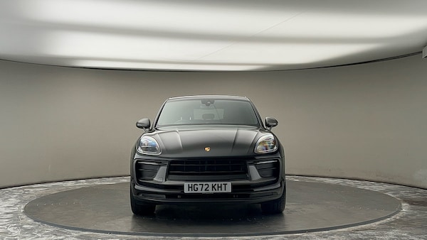 Used Porsche Macan 2023 for sale - 75729954: Photo 3