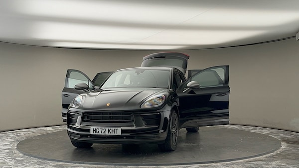 Used Porsche Macan 2023 for sale - 75729954: Photo 52