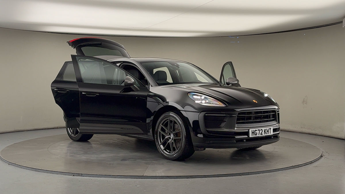 Used Porsche Macan 2023 for sale - 75729954: Photo 54