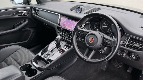 Used Porsche Macan 2023 for sale - 75729954: Photo 5