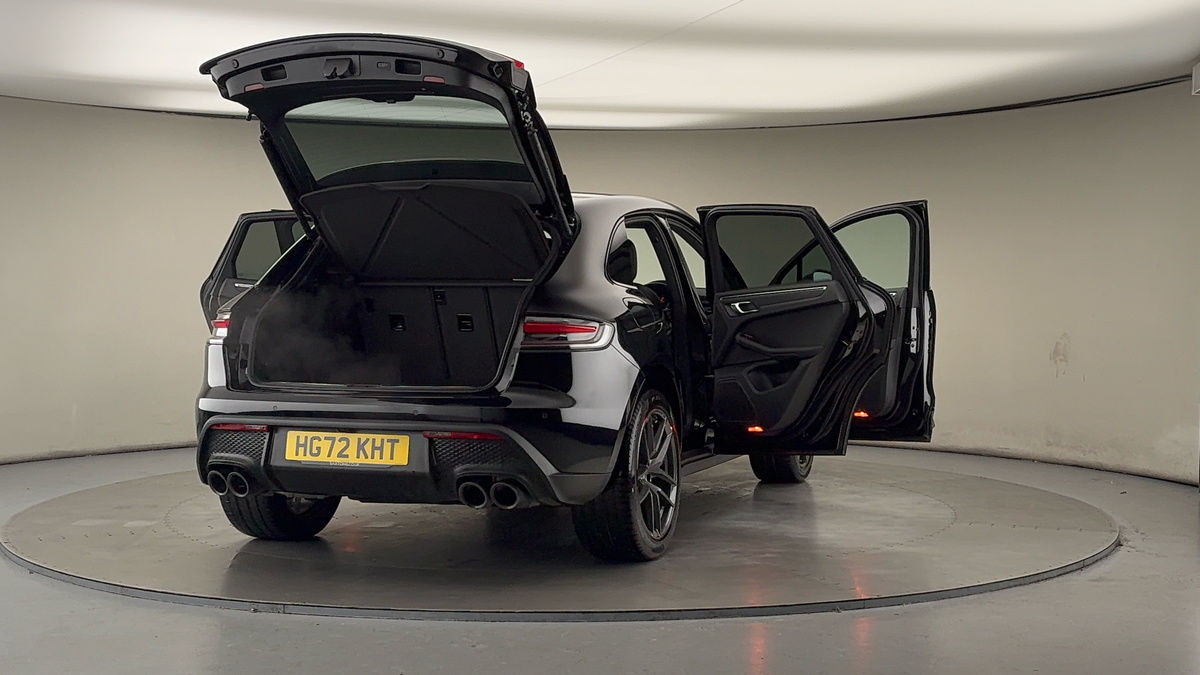 Used Porsche Macan 2023 for sale - 75729954: Photo 60