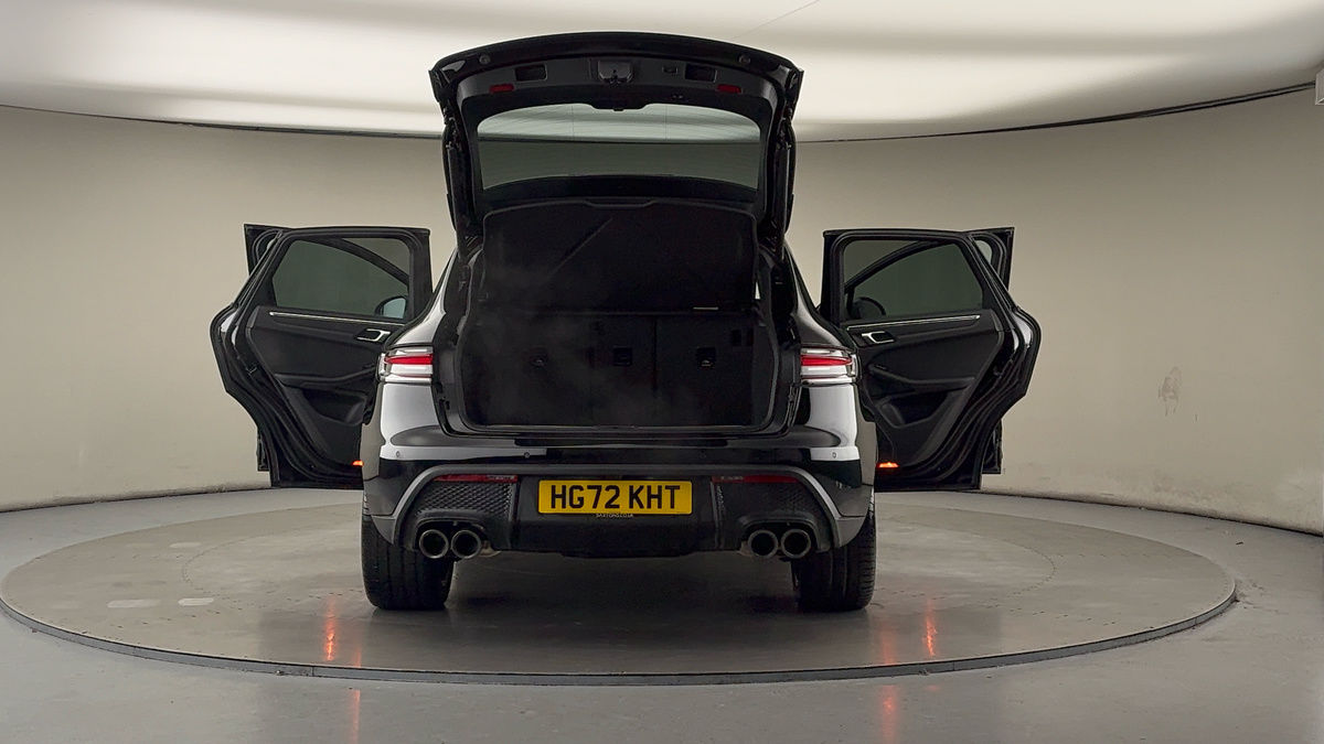 Used Porsche Macan 2023 for sale - 75729954: Photo 61