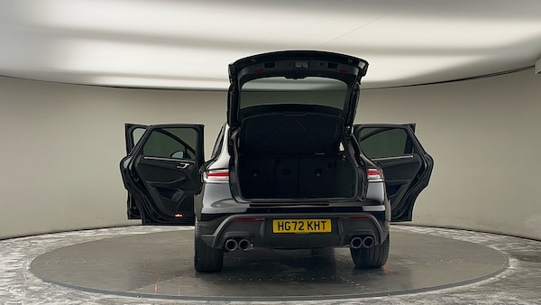 Used Porsche Macan 2023 for sale - 75729954: Photo 62