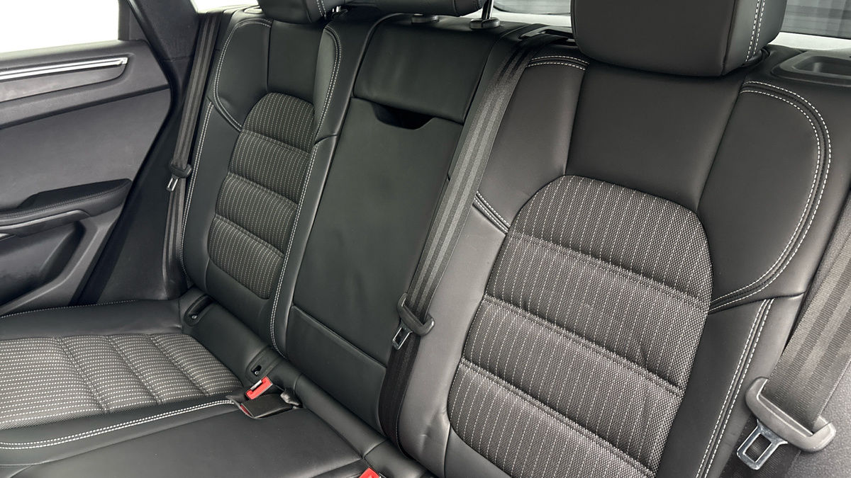 Used Porsche Macan 2023 for sale - 75729954: Photo 8