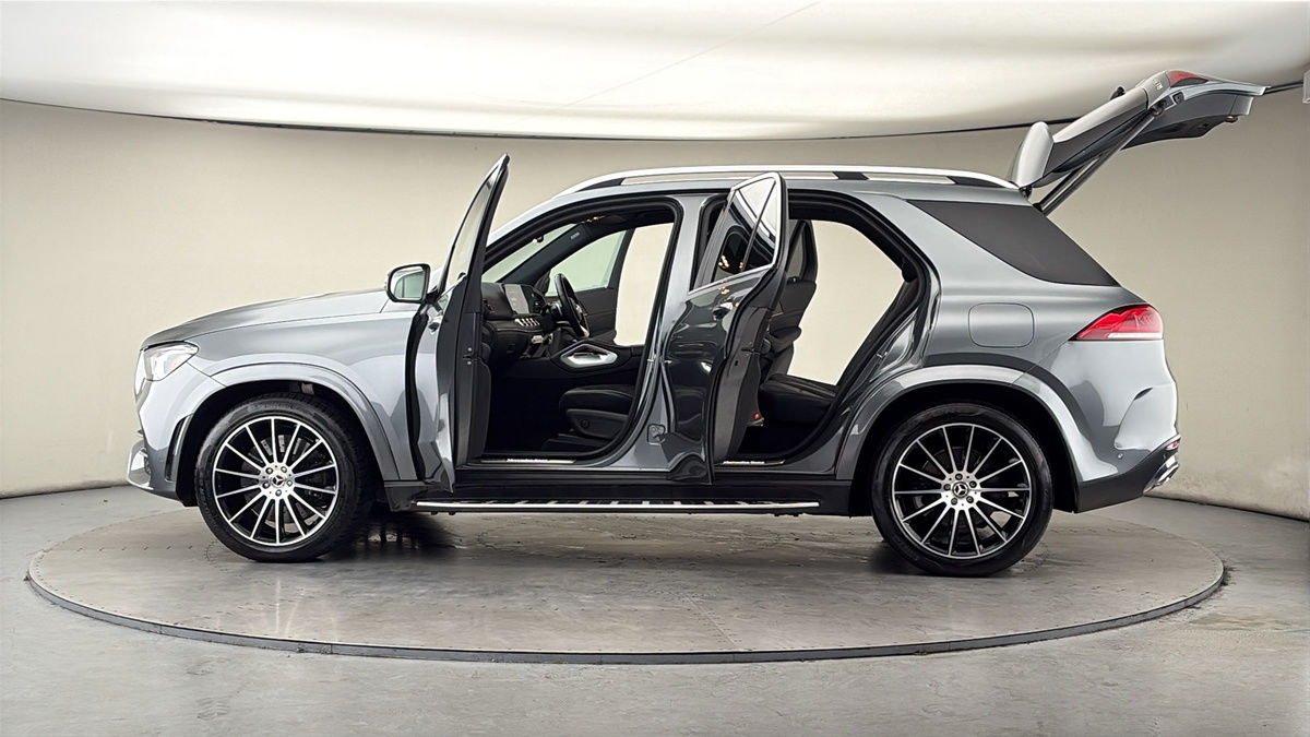 Used Mercedes-Benz GLE 2021 for sale - 78045316: Photo 47