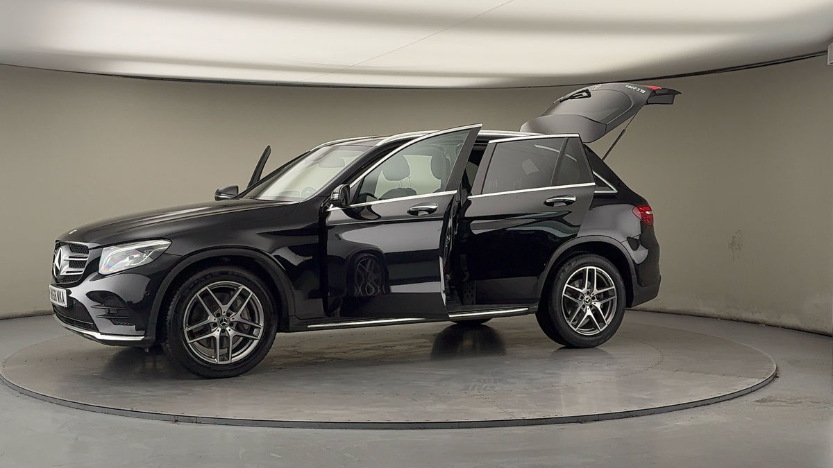 Used Mercedes-Benz GLC 2018 for sale - 77521807: Photo 48