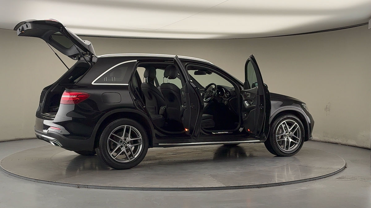 Used Mercedes-Benz GLC 2018 for sale - 77521807: Photo 57