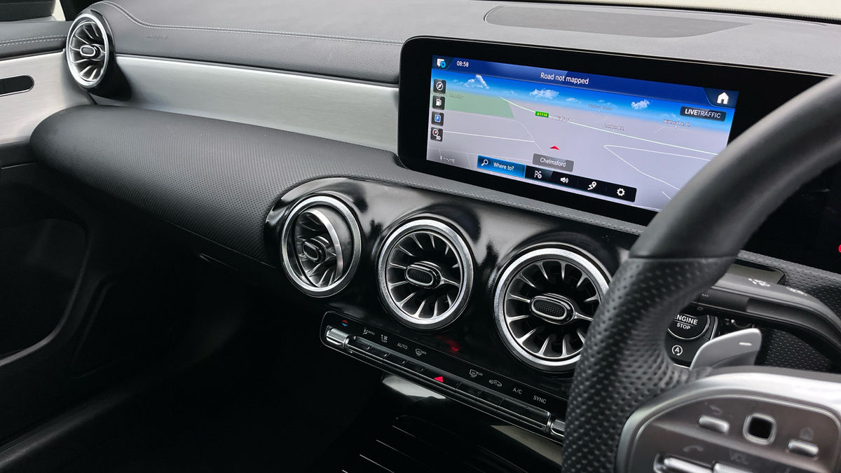 Used Mercedes-Benz CLA 2022 for sale - 76280832: Photo 35