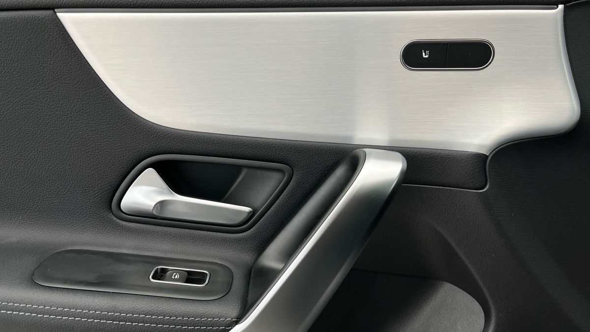 Used Mercedes-Benz CLA 2022 for sale - 76280832: Photo 37