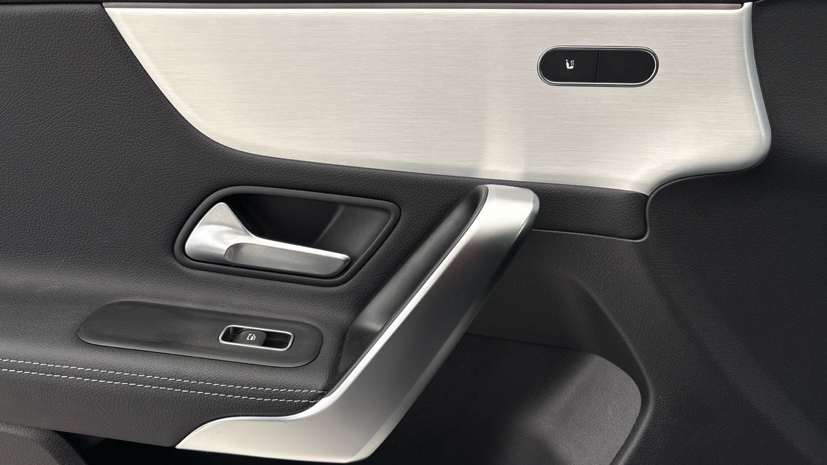 Used Mercedes-Benz CLA 2022 for sale - 76280832: Photo 38