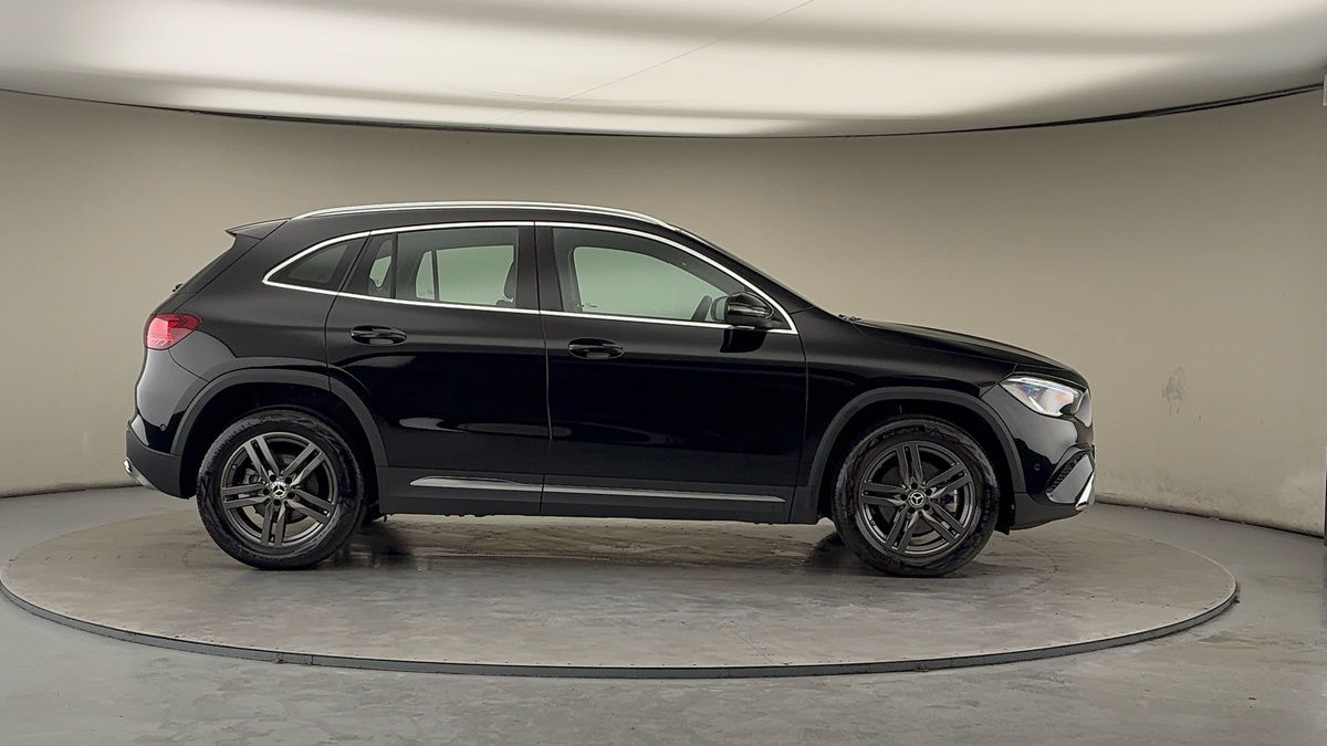 Used Mercedes-Benz GLA 2025 for sale - 77655938: Photo 16