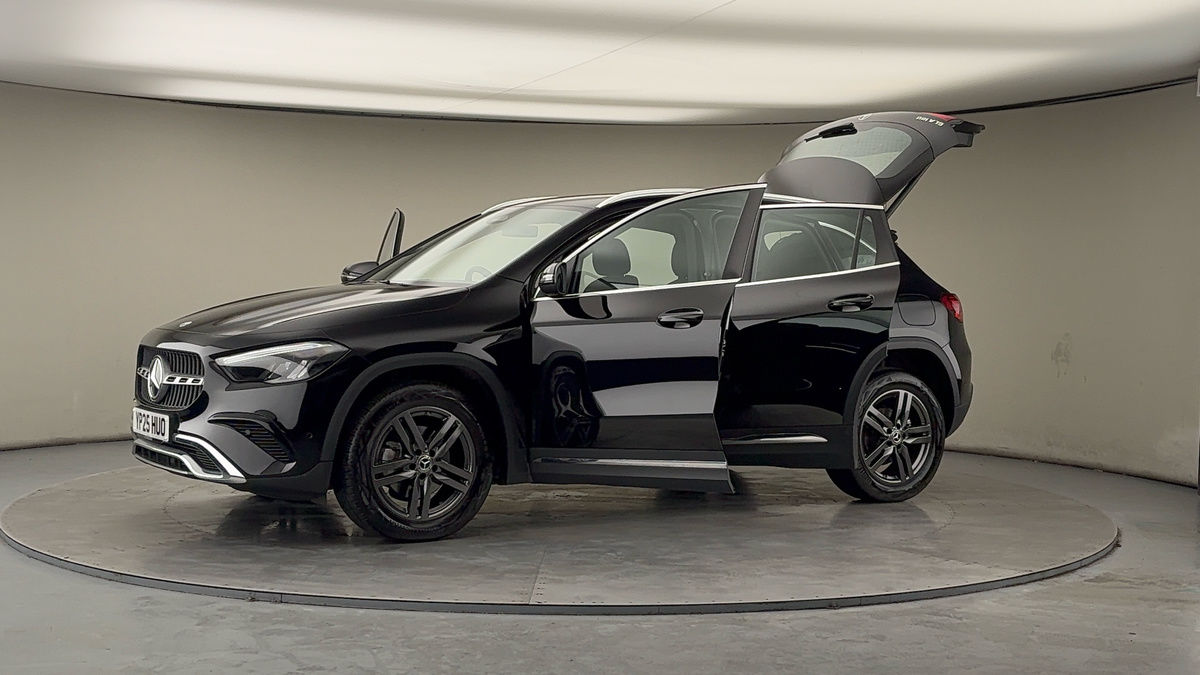 Used Mercedes-Benz GLA 2025 for sale - 77655938: Photo 48