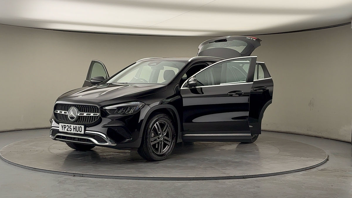 Used Mercedes-Benz GLA 2025 for sale - 77655938: Photo 49