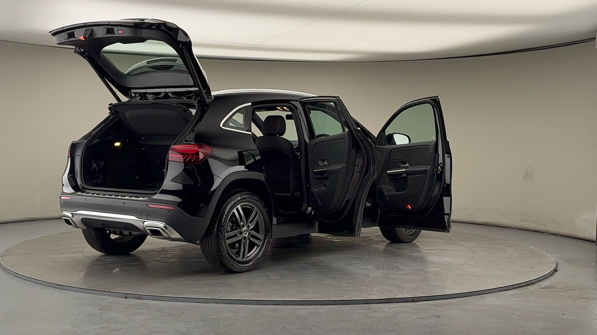 Used Mercedes-Benz GLA 2025 for sale - 77655938: Photo 58