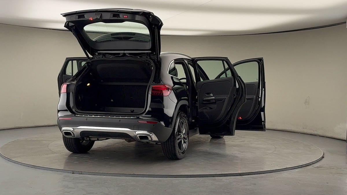 Used Mercedes-Benz GLA 2025 for sale - 77655938: Photo 59