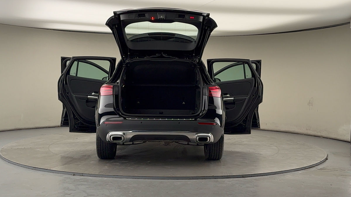 Used Mercedes-Benz GLA 2025 for sale - 77655938: Photo 60