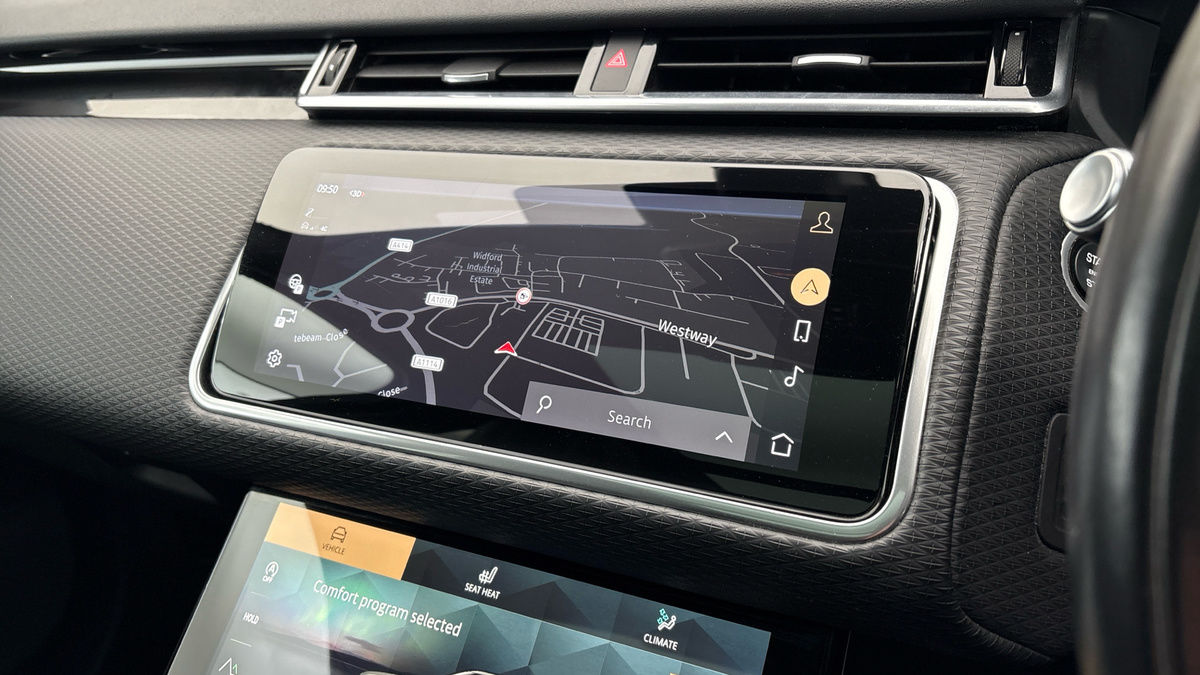 Used Land Rover Range Rover Velar 2021 for sale - 77154146: Photo 17