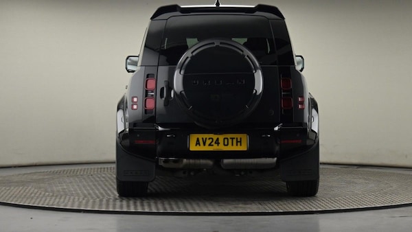Used Land Rover Defender 110 2024 for sale - 76163827: Photo 25