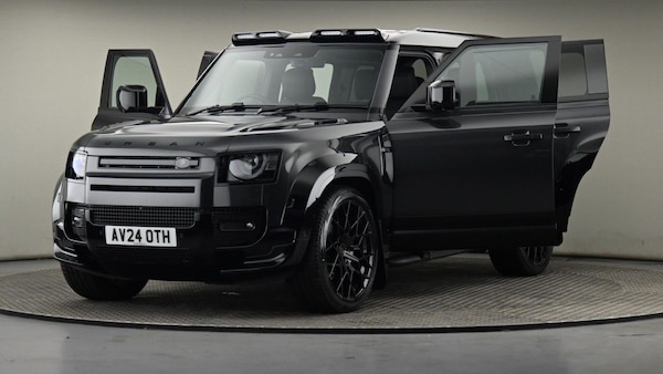 Used Land Rover Defender 110 2024 for sale - 76163827: Photo 28