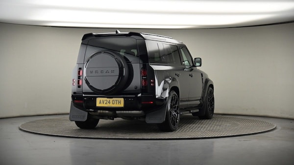 Used Land Rover Defender 110 2024 for sale - 76163827: Photo 40