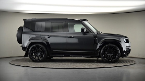 Used Land Rover Defender 110 2024 for sale - 76163827: Photo 43