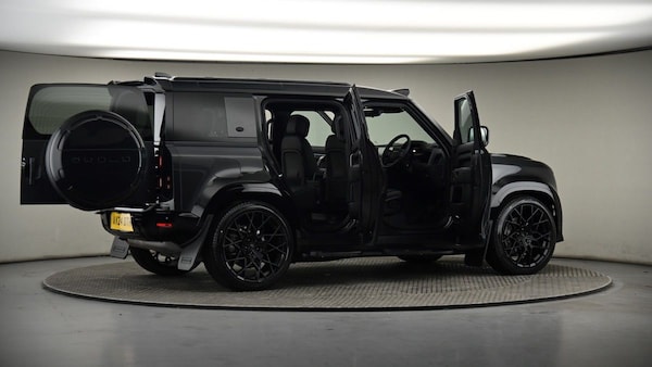 Used Land Rover Defender 110 2024 for sale - 76163827: Photo 57
