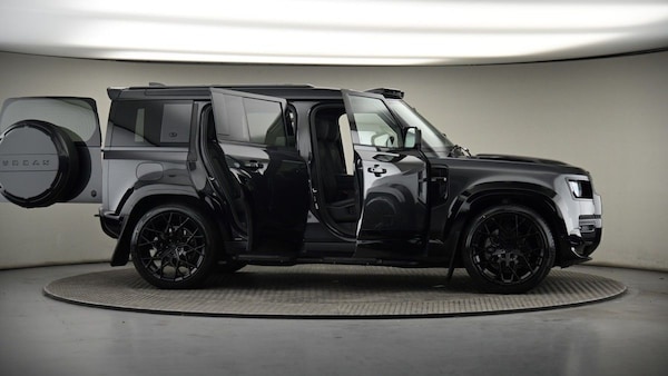 Used Land Rover Defender 110 2024 for sale - 76163827: Photo 59