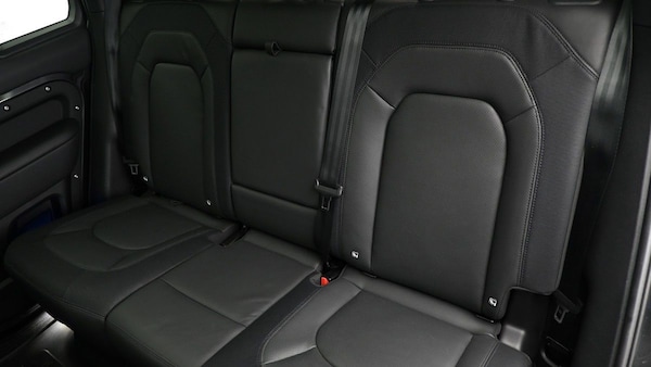 Used Land Rover Defender 110 2024 for sale - 76163827: Photo 5