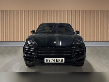 Used Porsche Cayenne 2024 for sale - 78920275: Photo