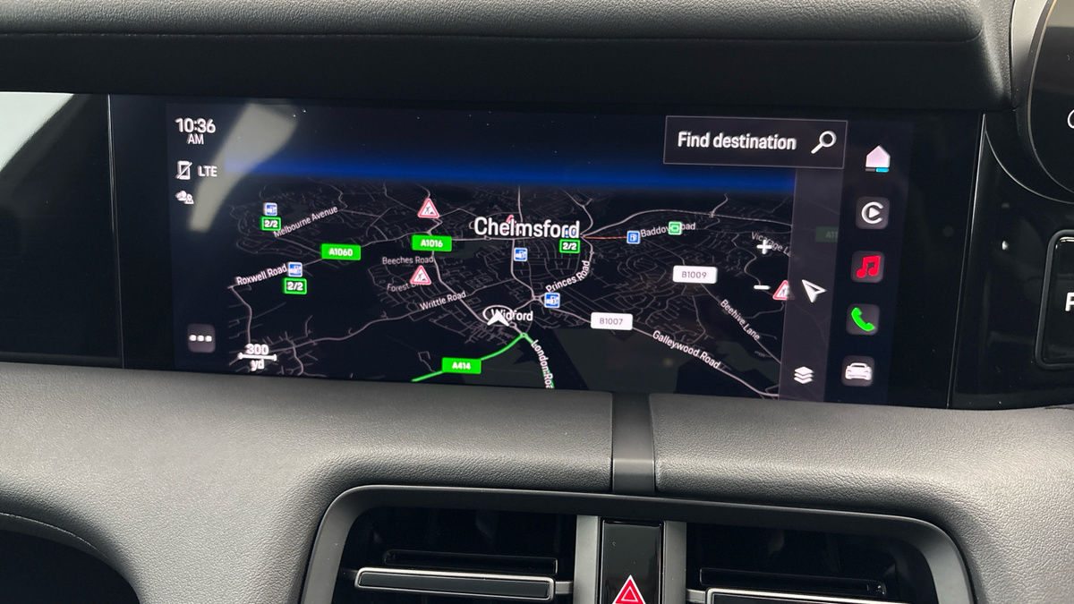 Used Porsche Taycan 2023 for sale - 75704599: Photo 17