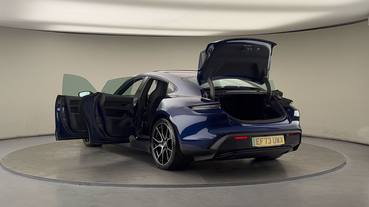 Used Porsche Taycan 2023 for sale - 75704599: Photo 23