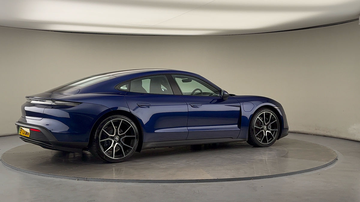 Used Porsche Taycan 2023 for sale - 75704599: Photo 38