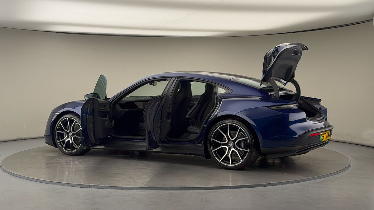 Used Porsche Taycan 2023 for sale - 75704599: Photo 45