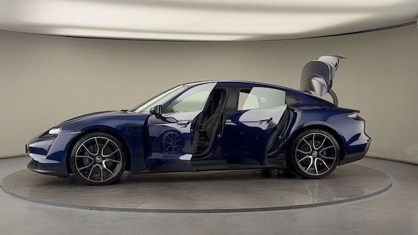 Used Porsche Taycan 2023 for sale - 75704599: Photo 47