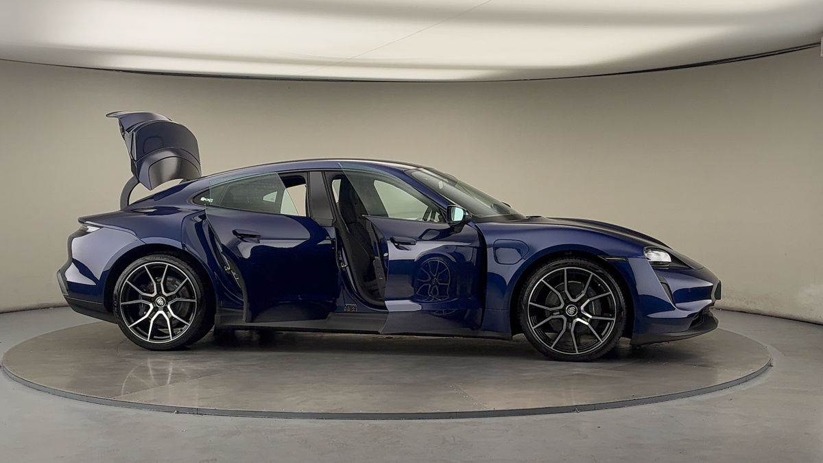 Used Porsche Taycan 2023 for sale - 75704599: Photo 55