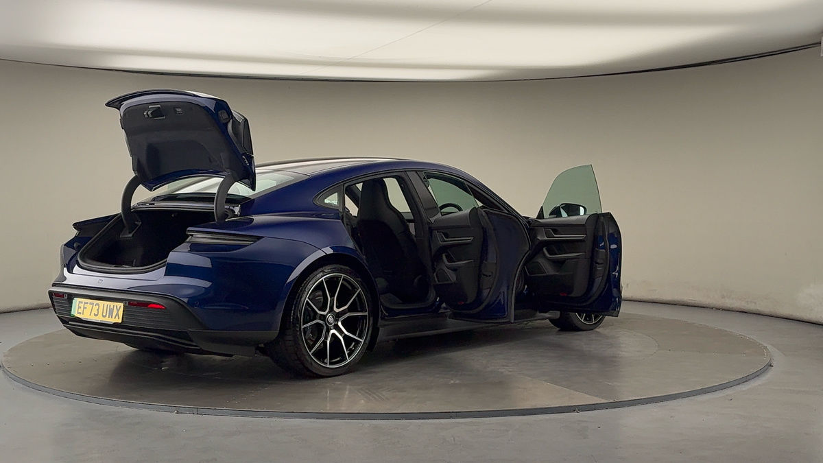 Used Porsche Taycan 2023 for sale - 75704599: Photo 58