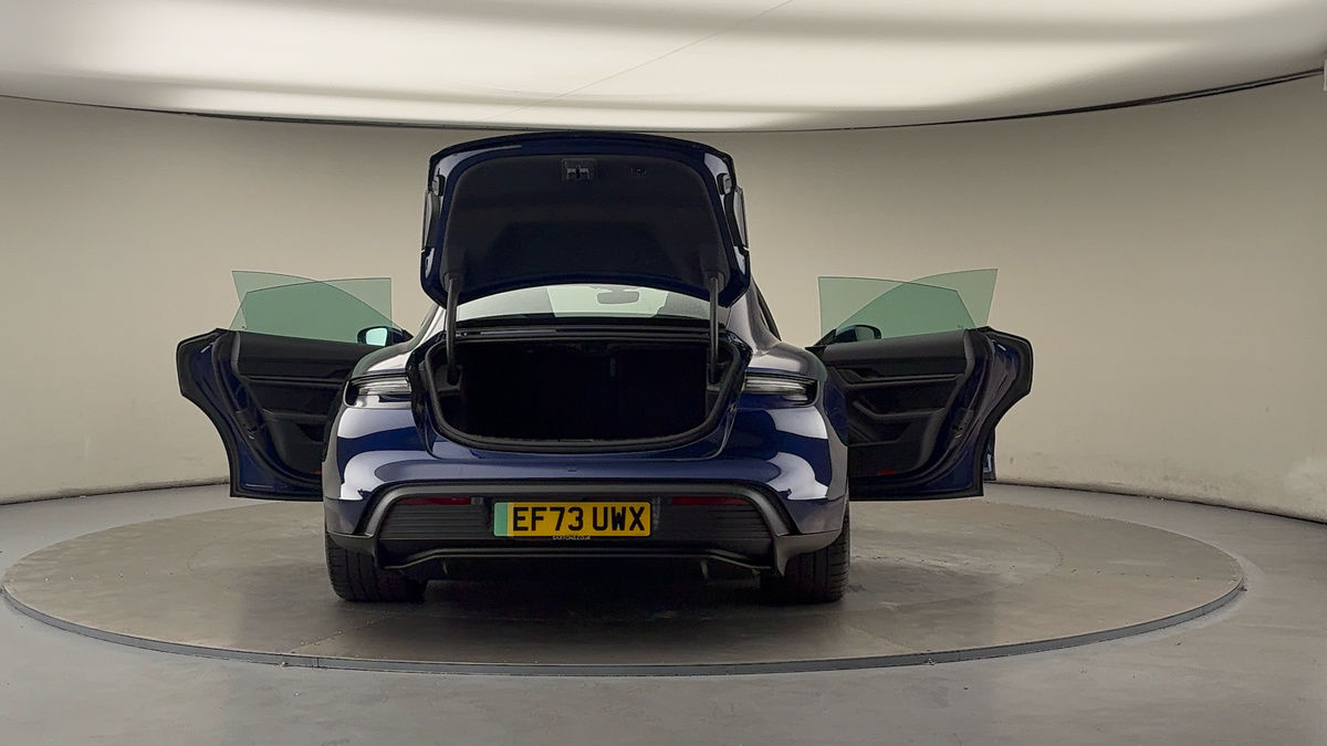 Used Porsche Taycan 2023 for sale - 75704599: Photo 60