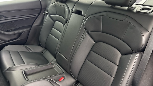 Used Porsche Taycan 2023 for sale - 75704599: Photo 8