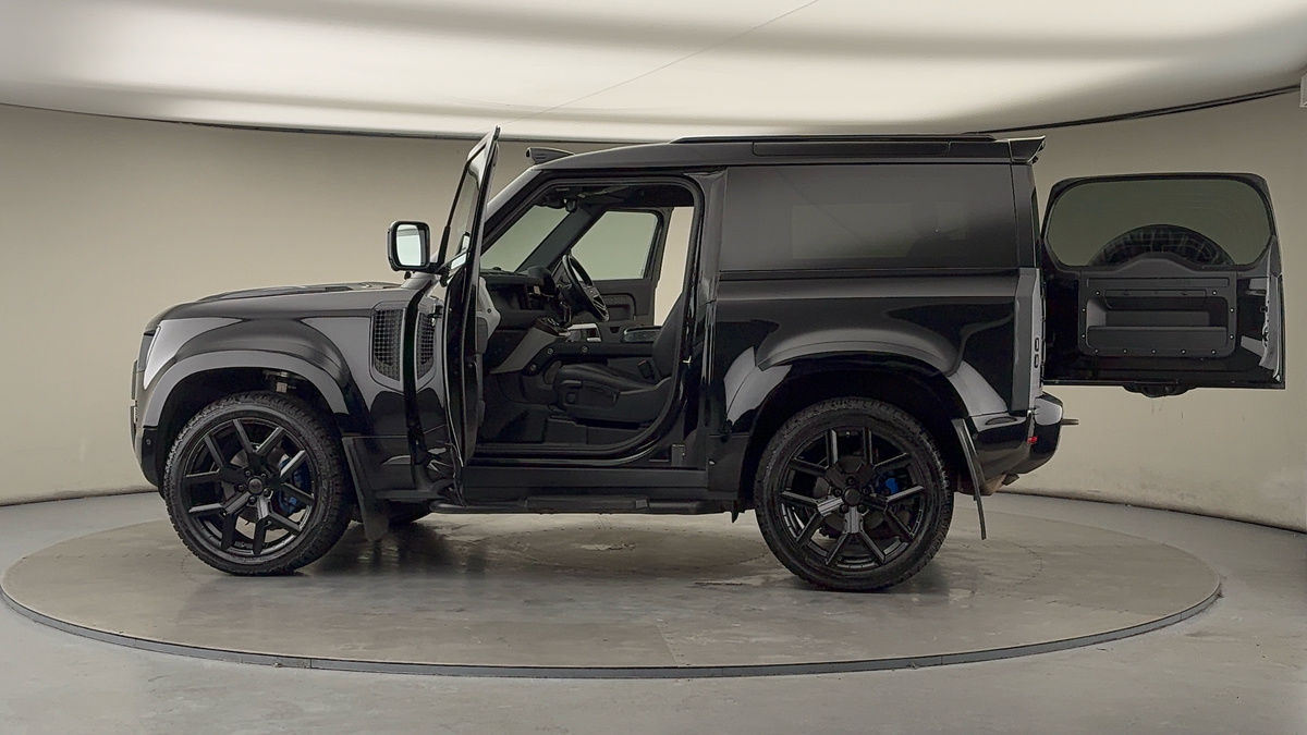 Used Land Rover Defender 90 2021 for sale - 77089587: Photo 50