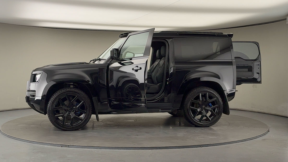 Used Land Rover Defender 90 2021 for sale - 77089587: Photo 51