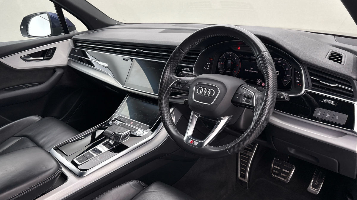 Used Audi Q7 2020 for sale - 77600590: Photo 10