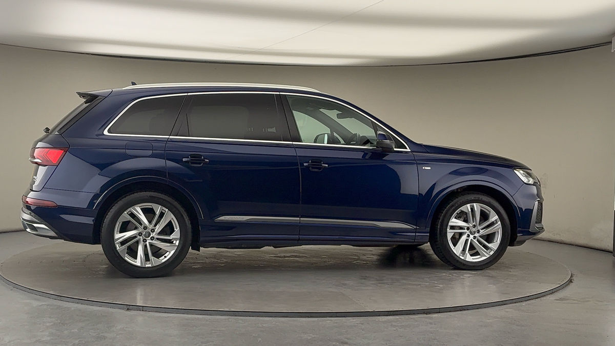 Used Audi Q7 2020 for sale - 77600590: Photo 74