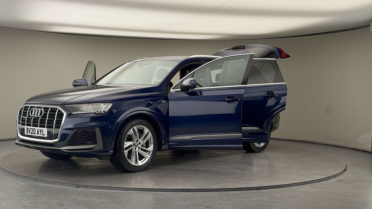 Used Audi Q7 2020 for sale - 77600590: Photo 93
